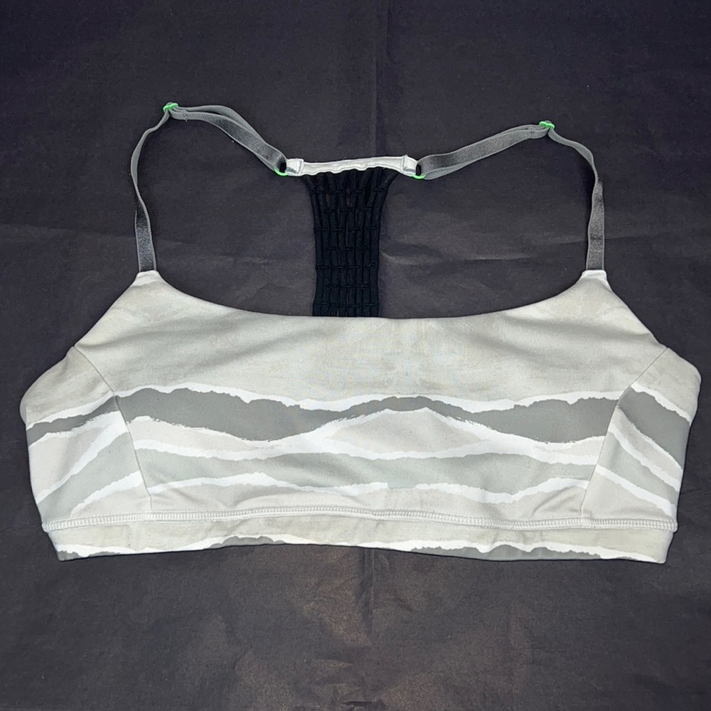Lululemon Sports Bra - Size 10